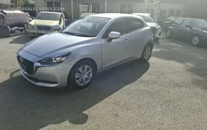 Mazda 2 2021