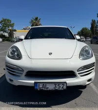Porsche Cayenne 2011