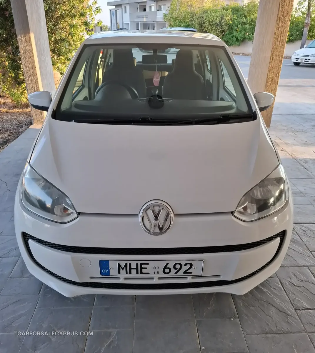 Volkswagen Up! 2015