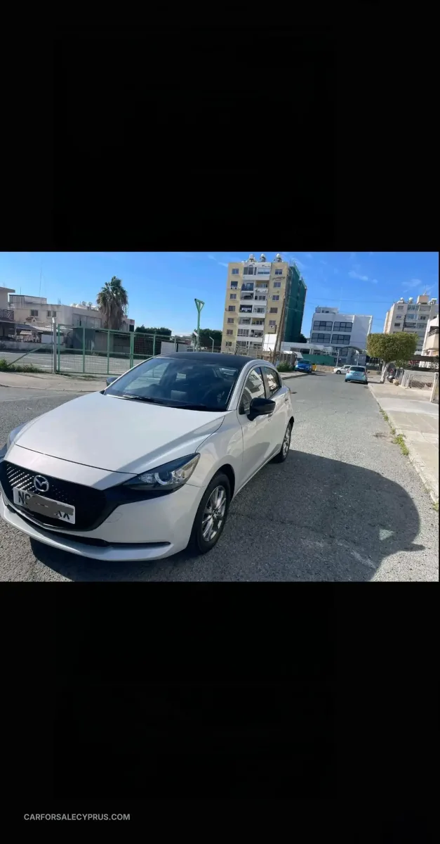 Mazda 2 2020
