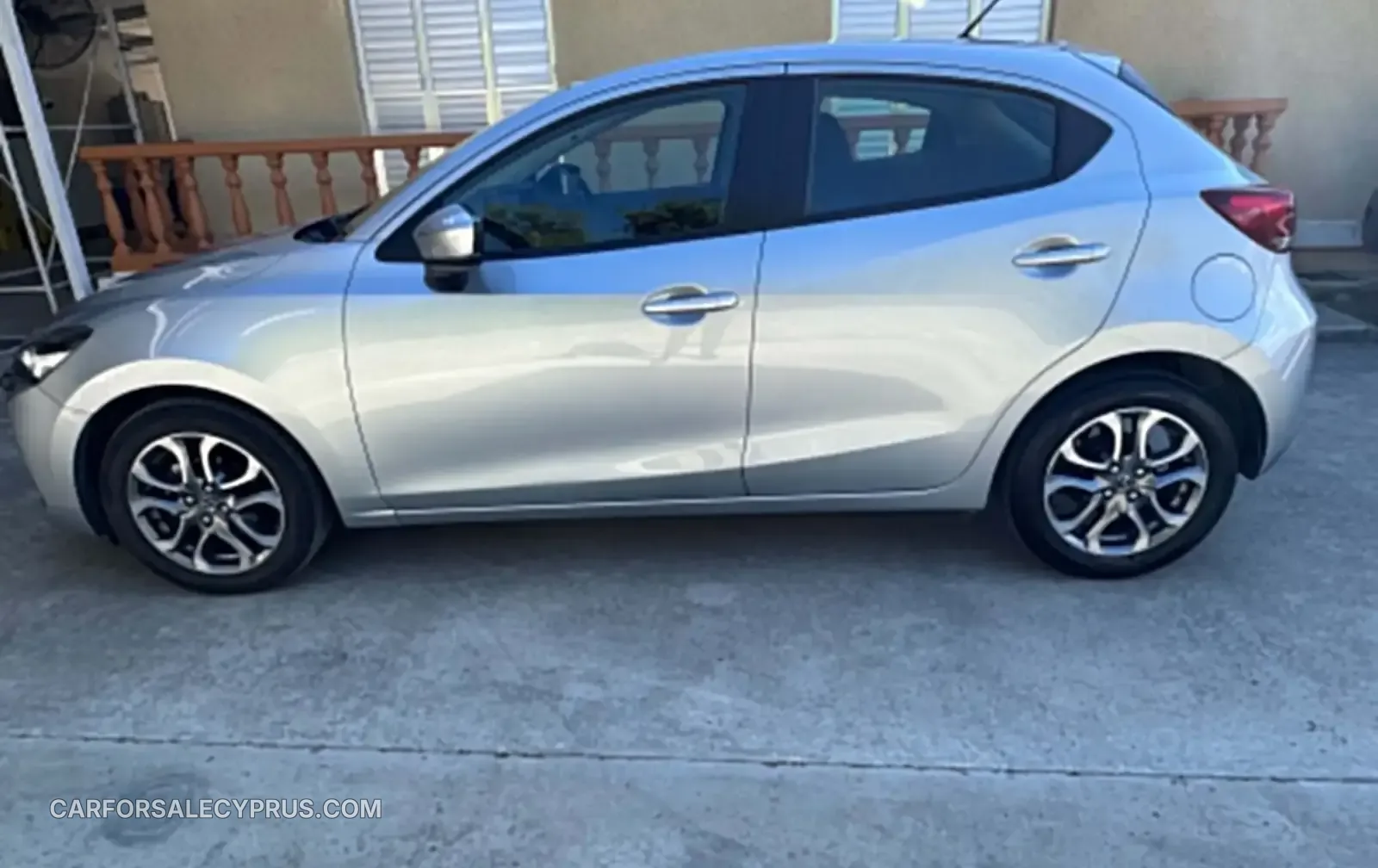 Mazda 2 2019