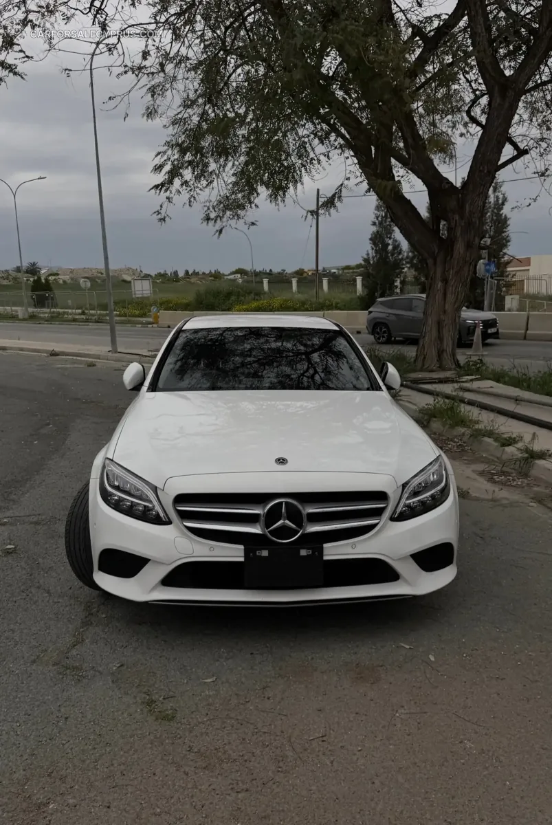 Mercedes-Benz C-Class 2018