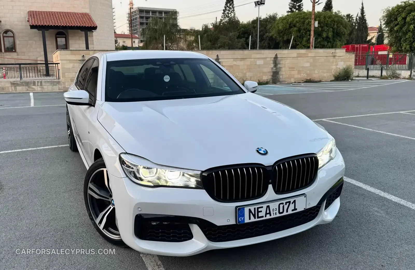 BMW Series 7 2016