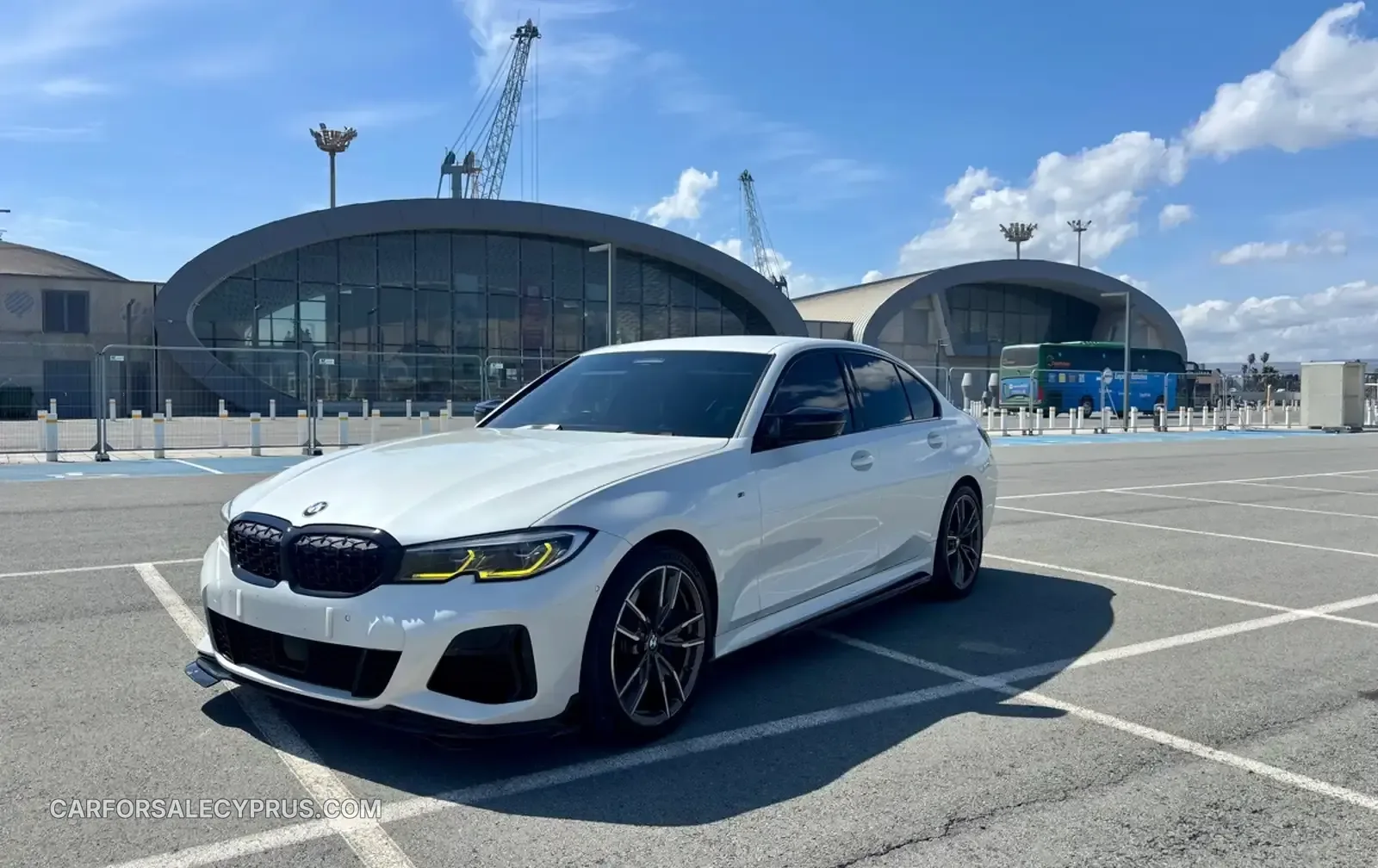 BMW Series 3 2019