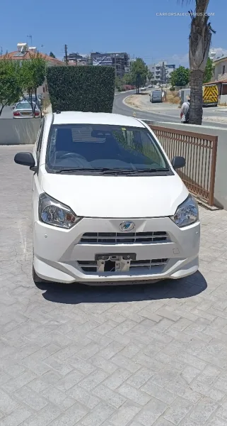 Daihatsu Mira 2022