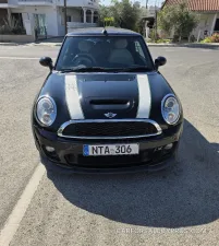 Mini Convertible 2012