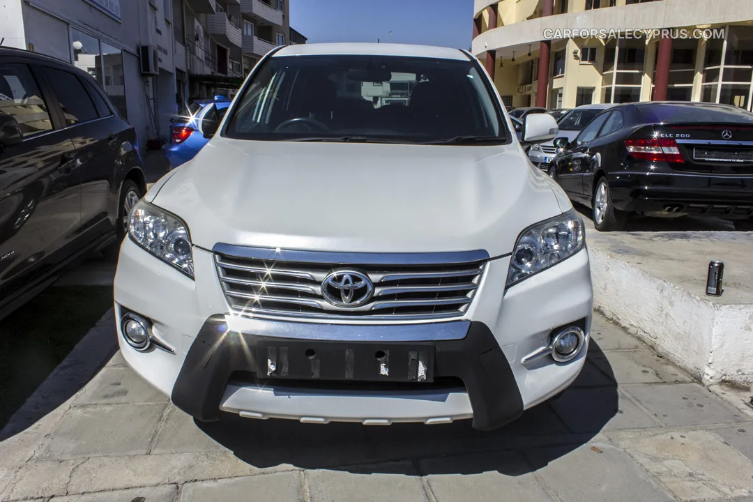 Toyota RAV4 2011
