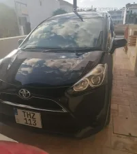 Toyota Sienta 2022