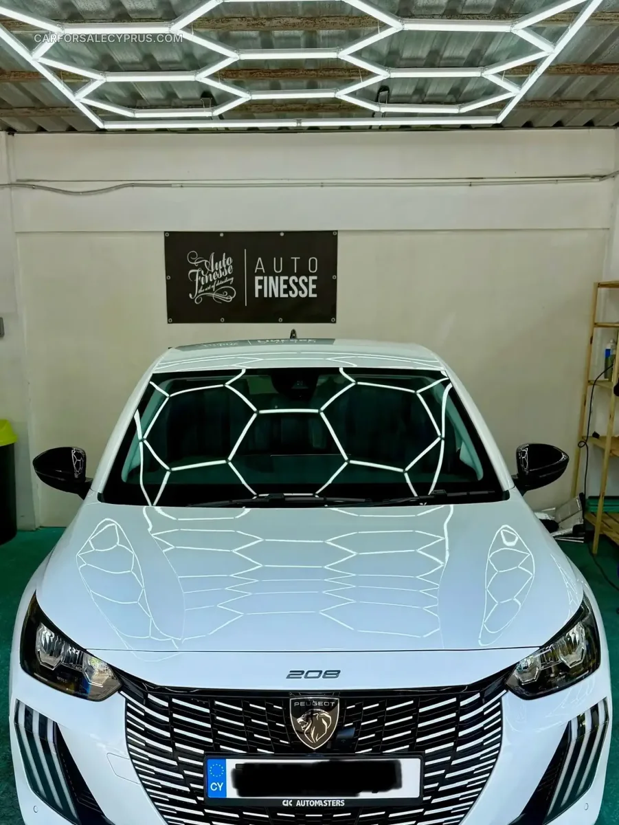Peugeot 208 2025
