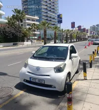 Toyota IQ 2010