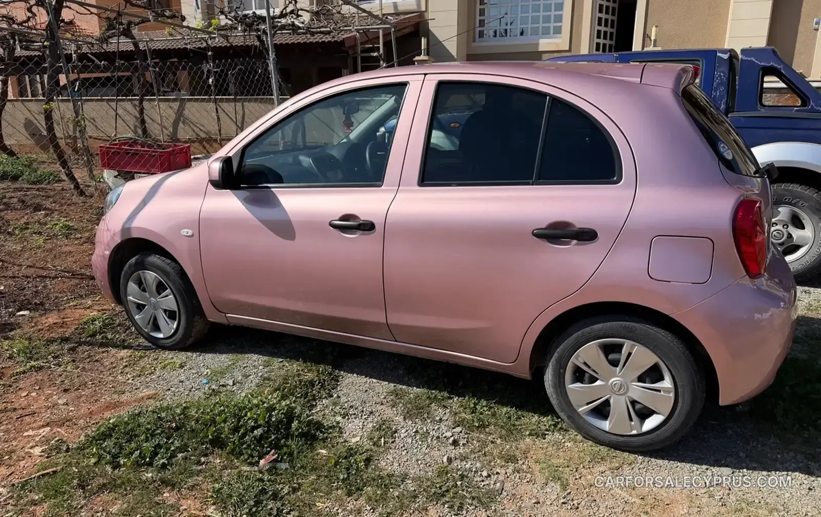 Nissan March 2022