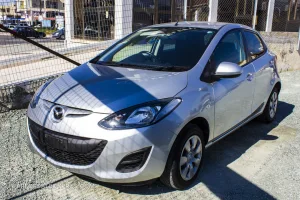 Mazda 2 2012