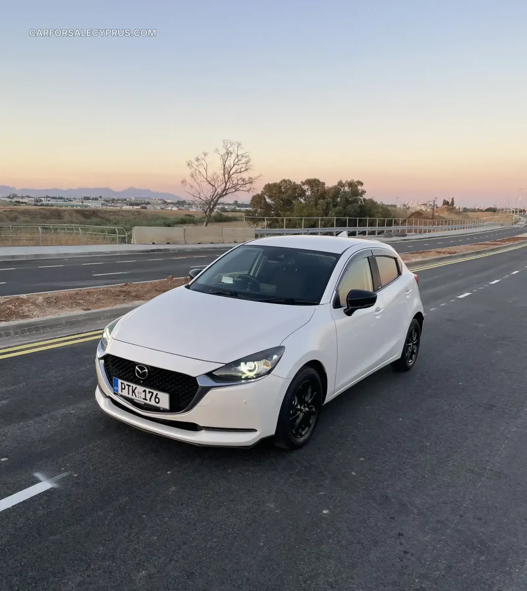 Mazda 2 2020