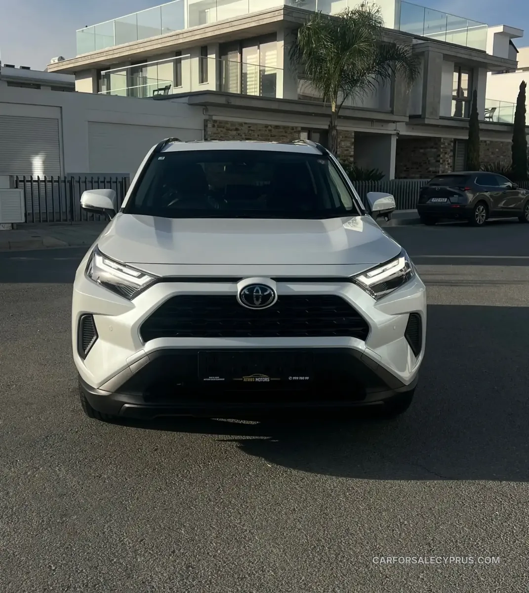 Toyota RAV4 2025
