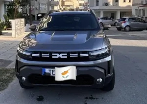 Dacia Duster 2025