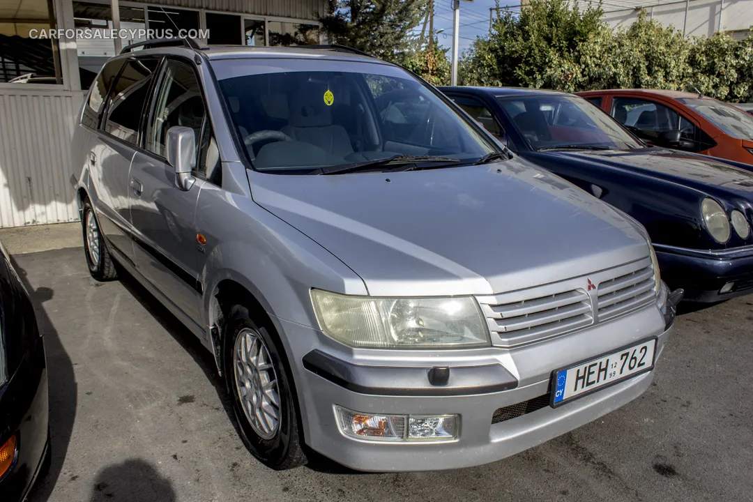 Mitsubishi Rvr 1999