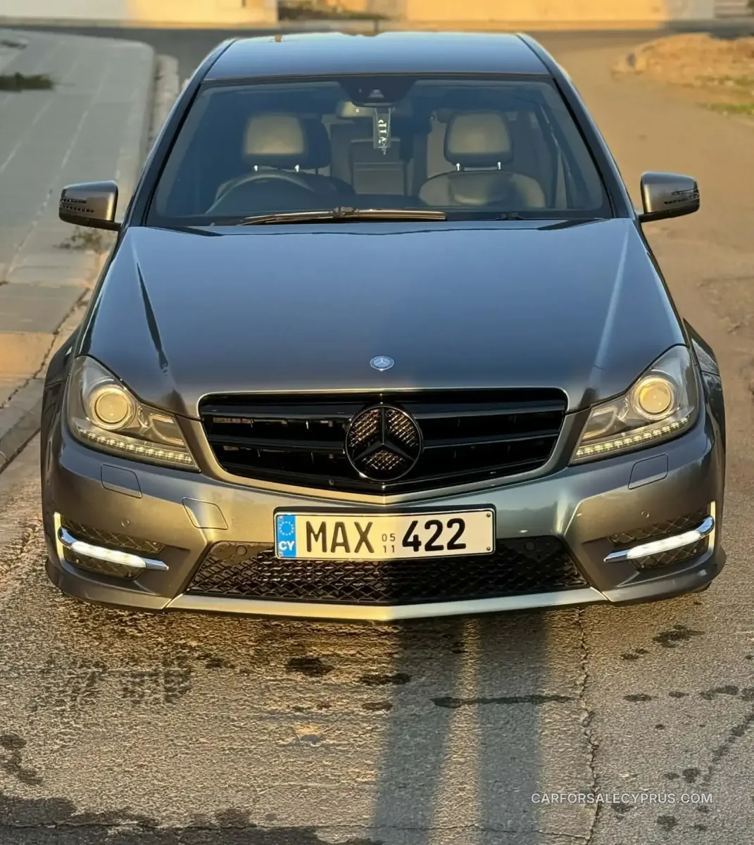 Mercedes-Benz C-Class AMG 2011