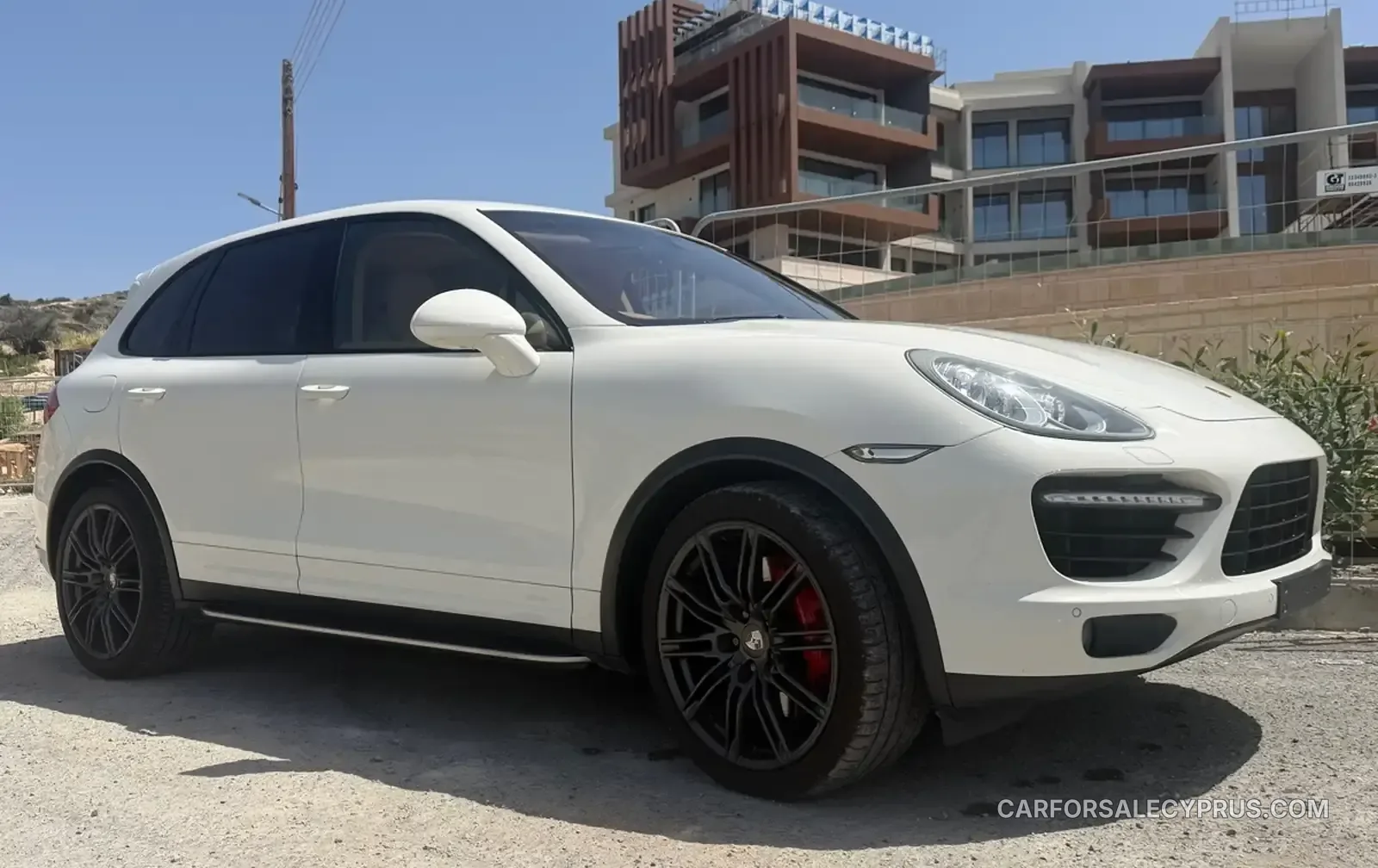 Porsche Cayenne 2011