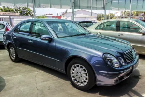 Mercedes-Benz E-Class E220 2004