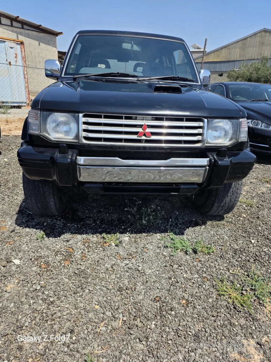 Mitsubishi Pajero 1998