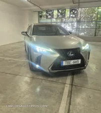 Lexus UX 2020