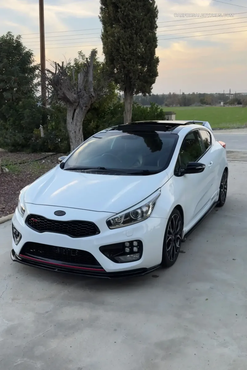 Kia ProCeed 2013
