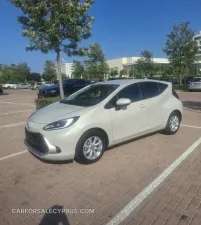 Toyota Aqua 2024
