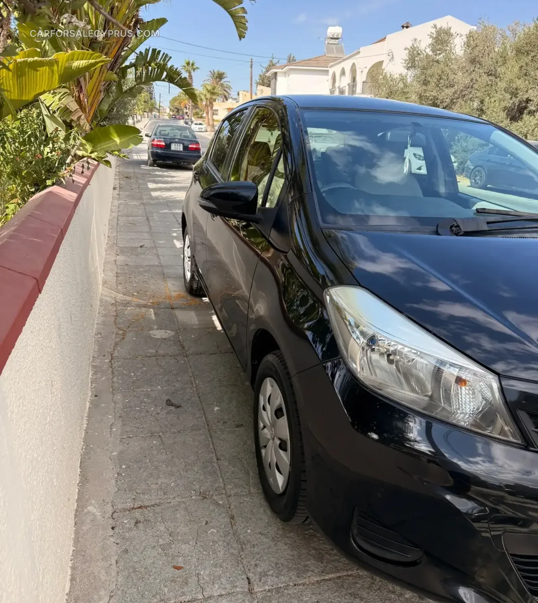 Toyota Vitz 2014
