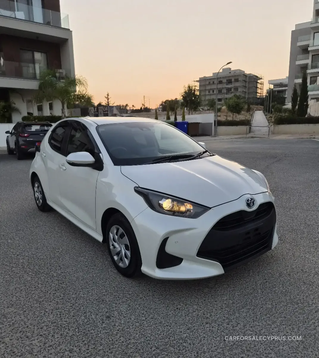 Toyota Yaris 2021