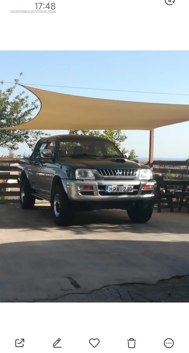 Mitsubishi L200 2001