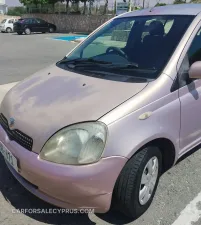 Toyota Vitz 2001