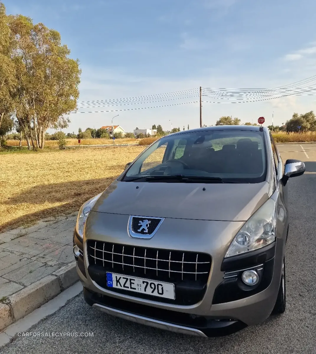 Peugeot 3008 2011