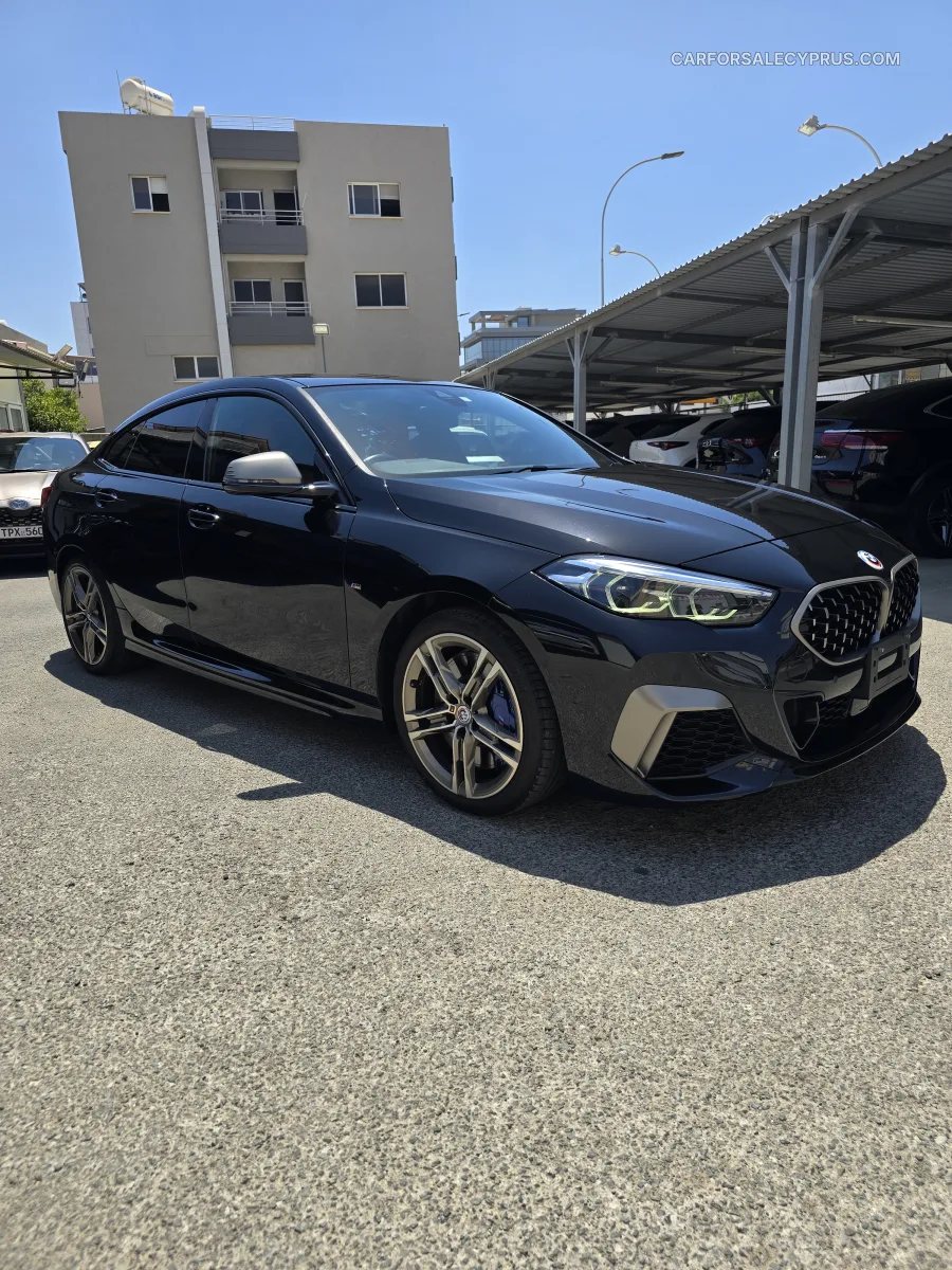 BMW M235 2023