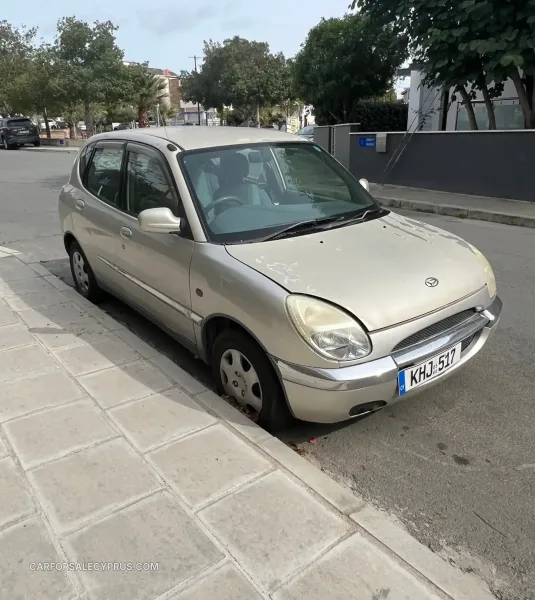 Daihatsu Domino 2004