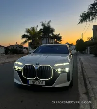 BMW Series 7 2024