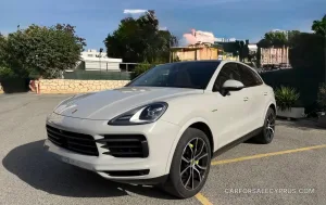 Porsche Cayenne 2023