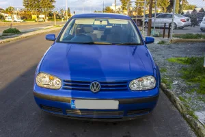 Volkswagen Golf 2000