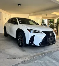Lexus UX 2024