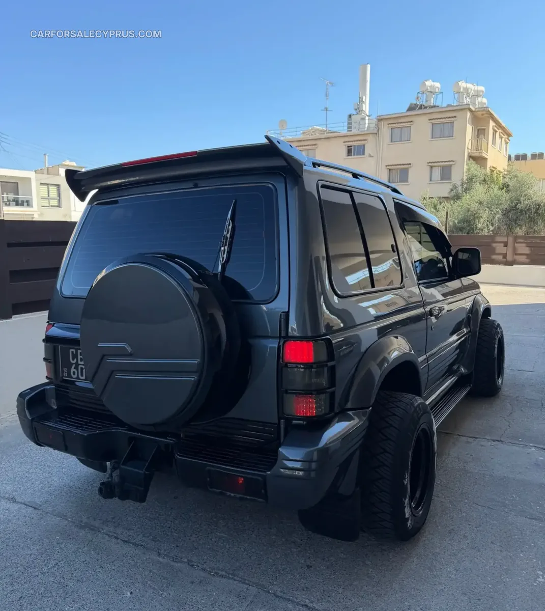 Mitsubishi Pajero 1993