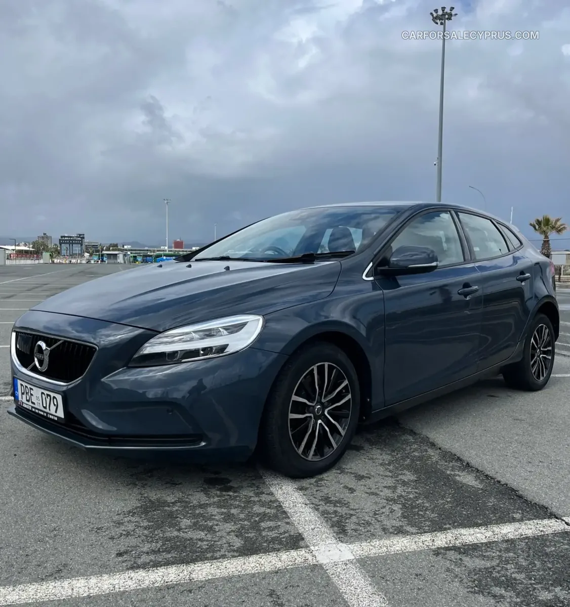 Volvo V40 2017