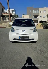 Toyota IQ 2013