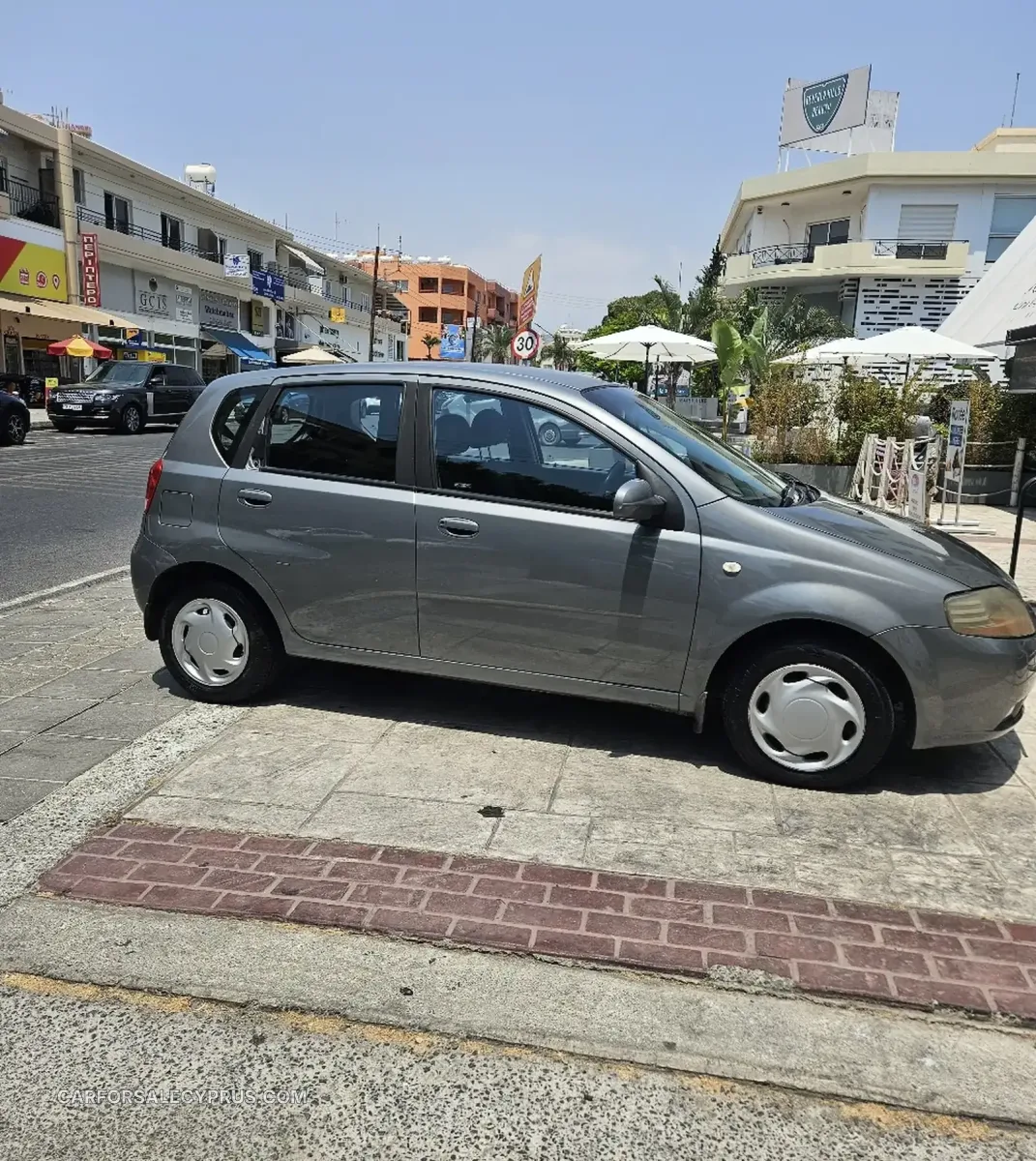 Chevrolet Aveo 2004
