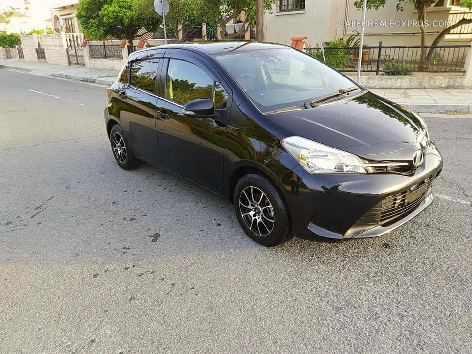 Toyota Yaris 2016