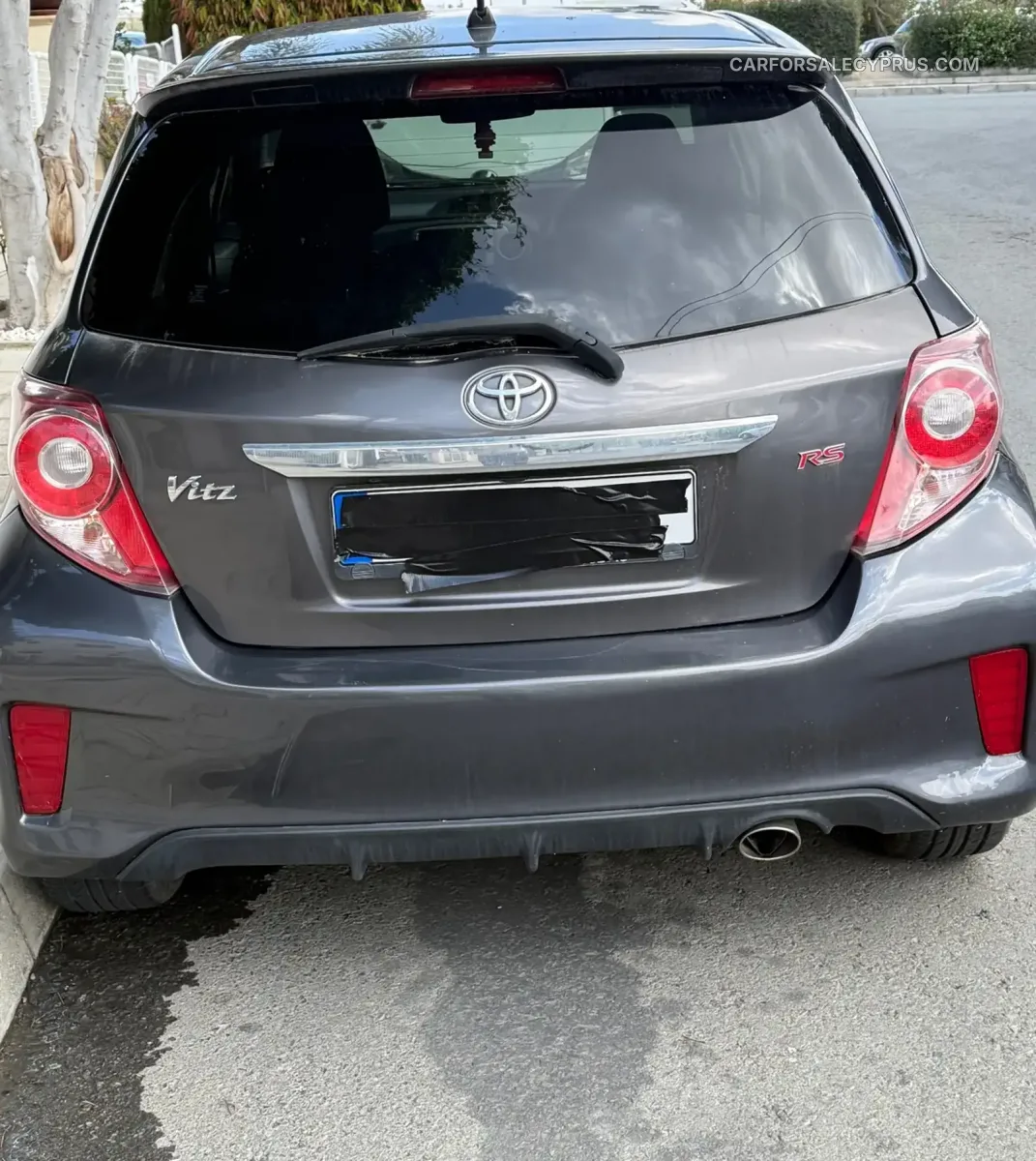 Toyota Vitz 2011