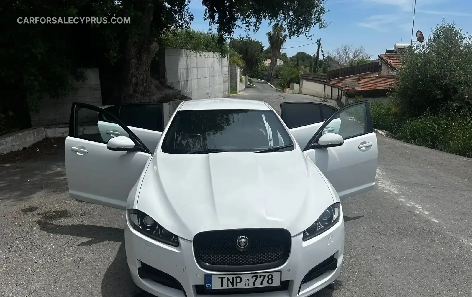 Jaguar XF 2014