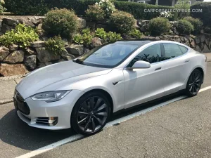 Tesla Model S 2014
