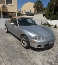 Mazda MX-5 2004