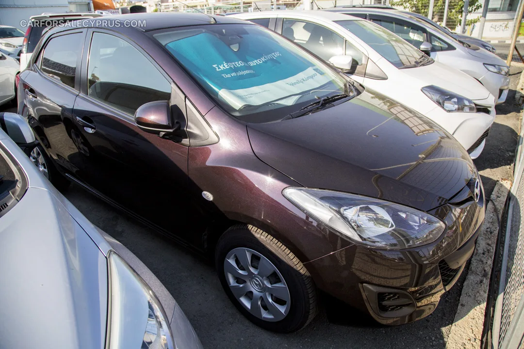 Mazda 2 2014