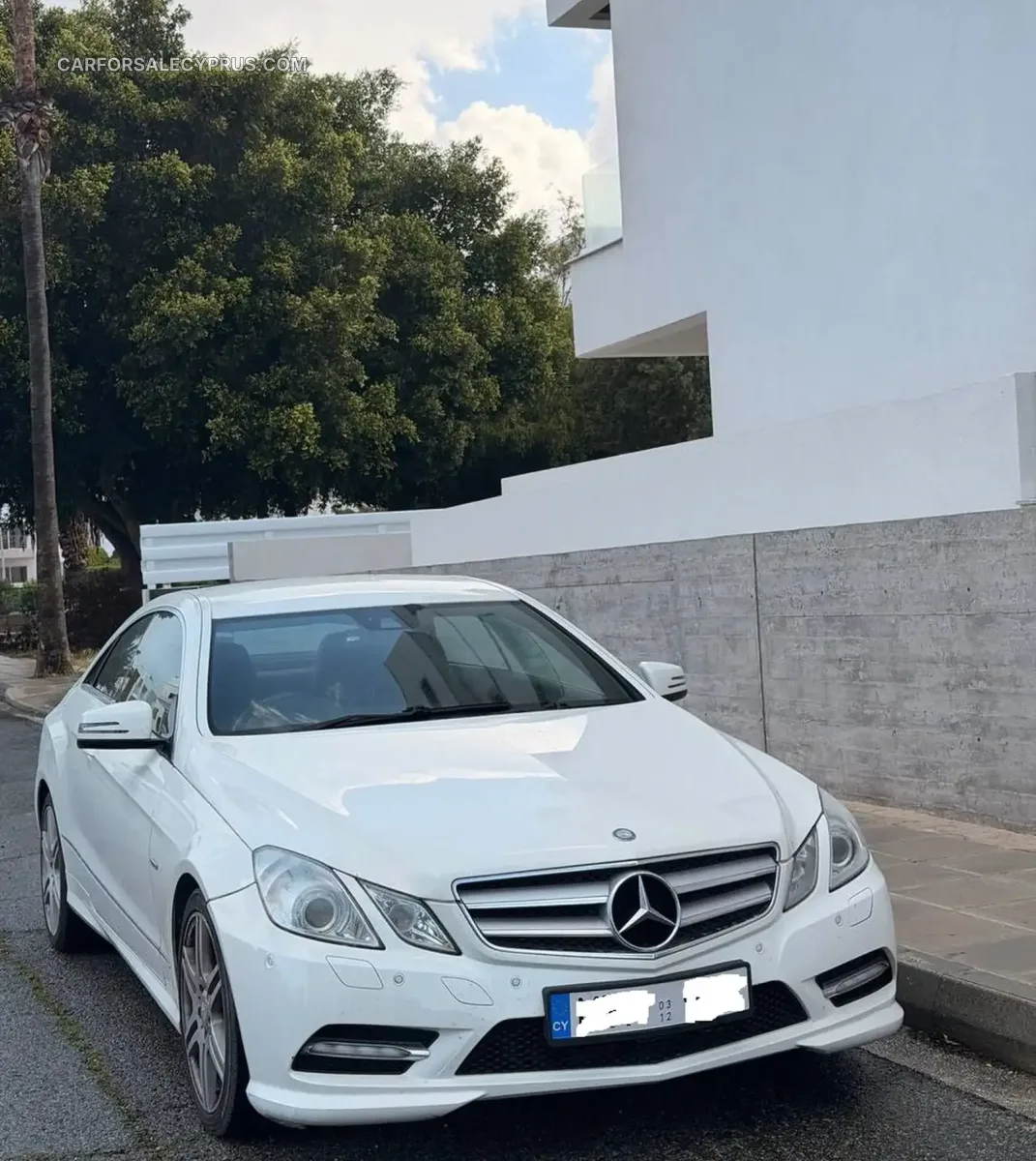 Mercedes-Benz E-Class 2012