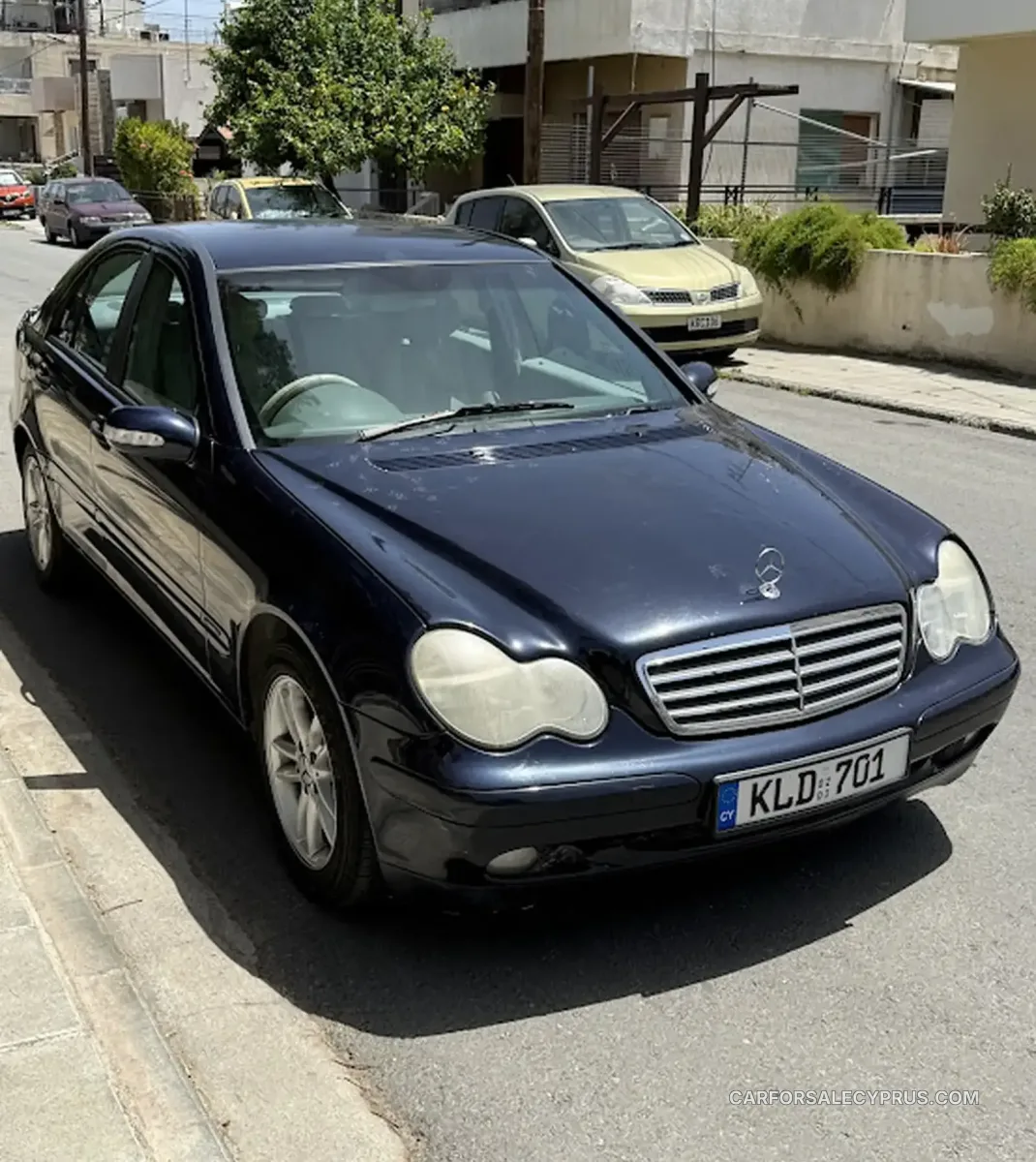 Mercedes-Benz C-Class 2003